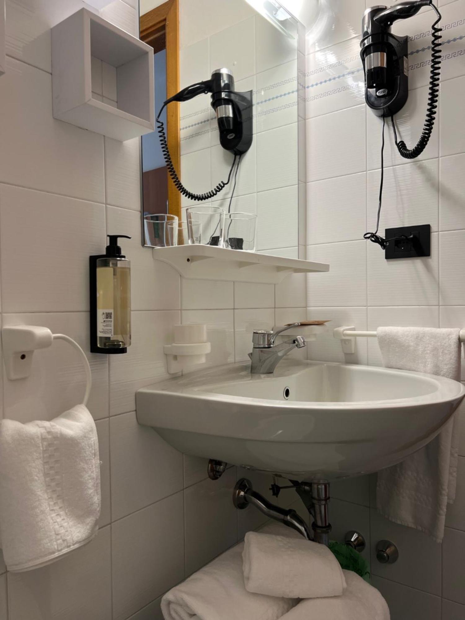 Hotel Coste Limone sul Garda Kültér fotó